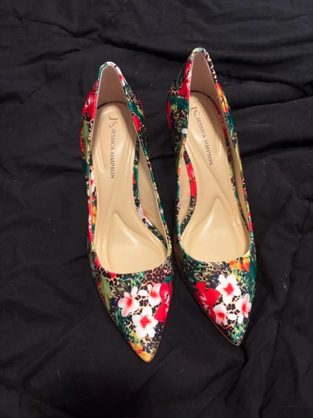 Jessica Simpson Heel 6.5 - Picture 2 of 3